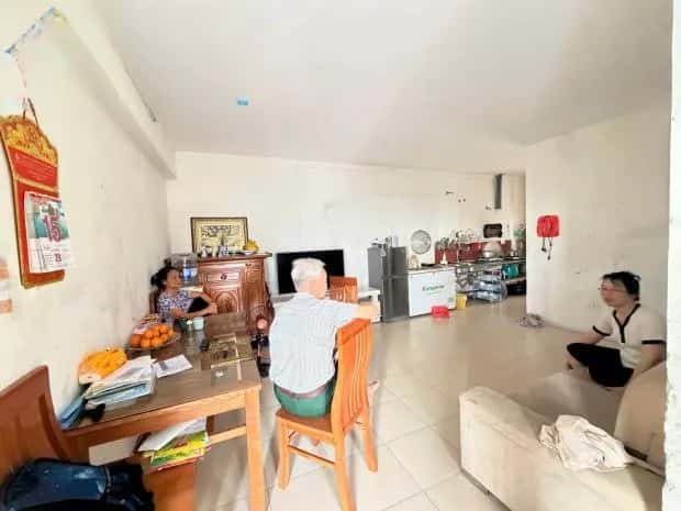 Cho thuê căn hộ chung cư Khương Trung Thanh Xuân, Hà Nội – 3 phòng ngủ, giá 12 triệu Cho thuê căn hộ chung cư Khương Trung Thanh Xuân, Hà Nội – 3 phòng ngủ, giá 12 triệu
