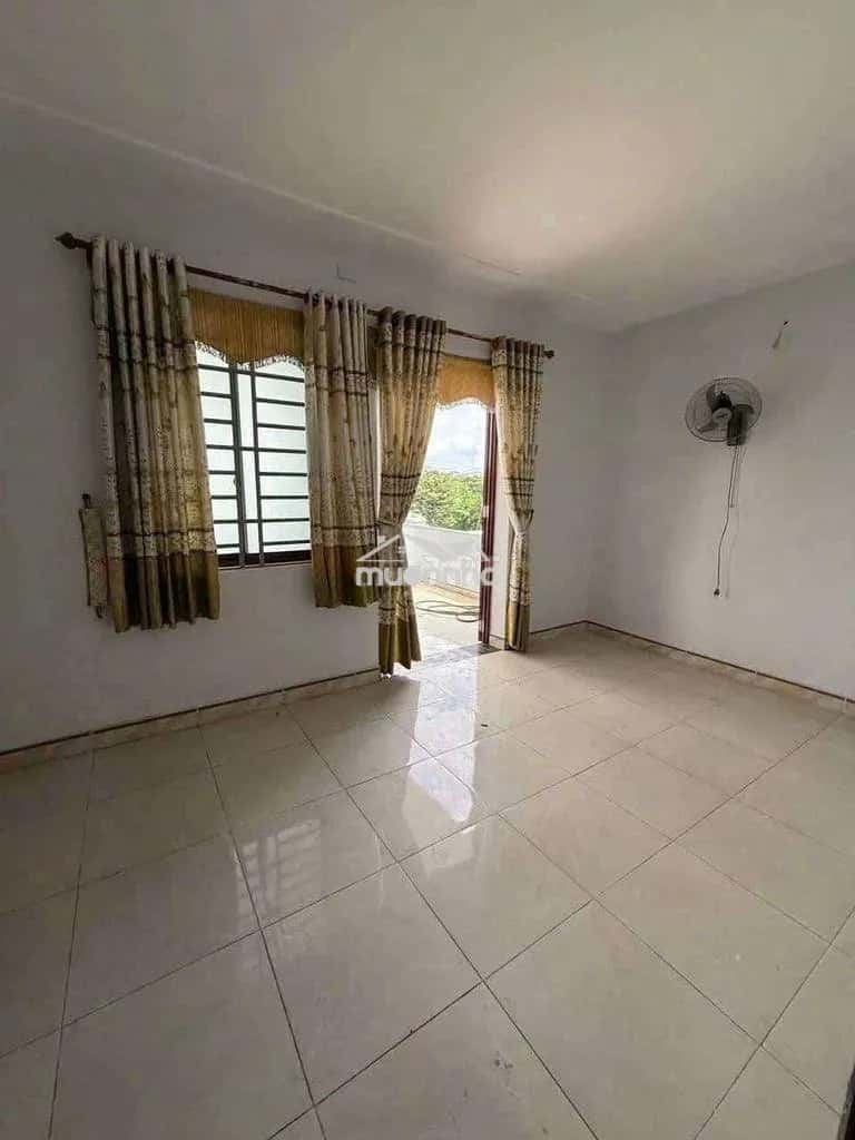 Cho thuê nhà hẻm D3 Thị xã Tân Uyên, Bình Dương – giá 8 triệu