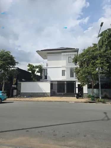 Cho thuê nhà hẻm Lê Hữu Kiều Quận 2, TP.HCM – 9 phòng ngủ, giá 234 triệu Cho thuê nhà hẻm Lê Hữu Kiều Quận 2, TP.HCM – 9 phòng ngủ, giá 234 triệu