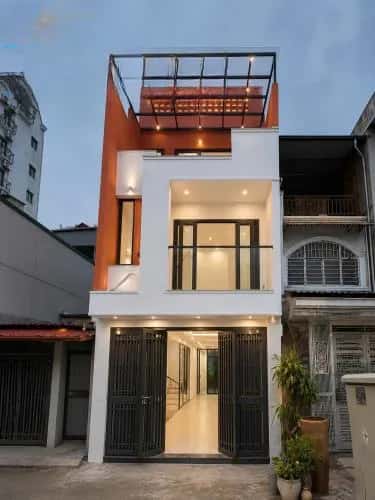 Cho thuê nhà mặt tiền Đặng Thai Mai Tây Hồ, Hà Nội – giá 35 triệu