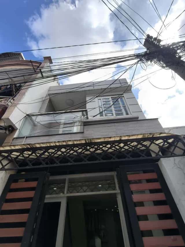 Cho thuê nhà hẻm Đường Trường Chinh Quận Tân Bình, TP.HCM – 2 phòng ngủ, giá 11 triệu