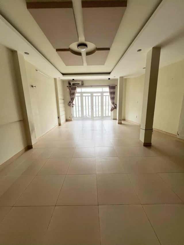 Cho thuê nhà mặt tiền Đặng Minh Trứ Tân Bình, TP.HCM – 6 phòng ngủ, giá 22 triệu