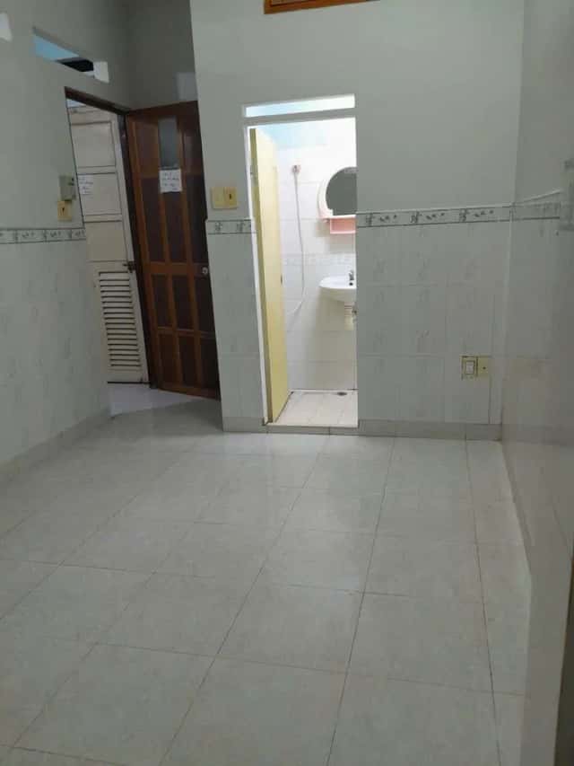 Cho thuê phòng trọ nguyễn trãi Quận 1, TP.HCM – giá 2.8 triệu Cho thuê phòng trọ nguyễn trãi Quận 1, TP.HCM – giá 2.8 triệu