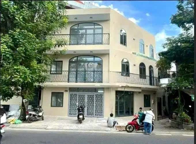 Cho thuê nhà mặt tiền Hoàng Sa Quận 3, TP.HCM – 3 phòng ngủ, giá 42 triệu