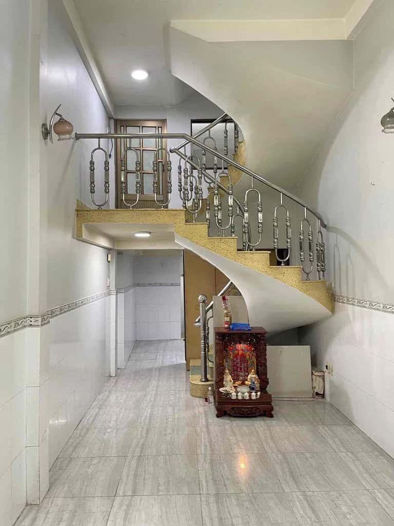 Cho thuê nhà hẻm Nguyễn Tri Phương Quận 10, TP.HCM – 3 phòng ngủ, giá 14.8 triệu
