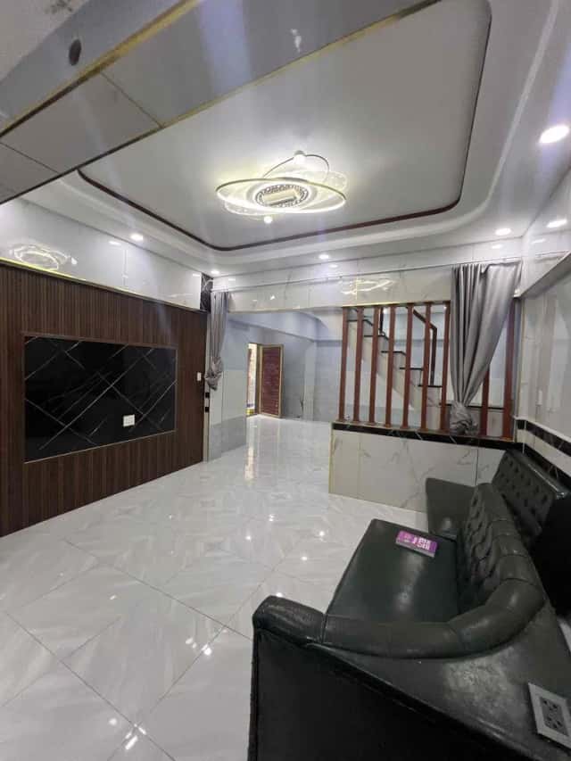 Cho thuê nhà hẻm Đồng Đen Quận Tân Bình, TP.HCM – 2 phòng ngủ, giá 13.5 triệu Cho thuê nhà hẻm Đồng Đen Quận Tân Bình, TP.HCM – 2 phòng ngủ, giá 13.5 triệu