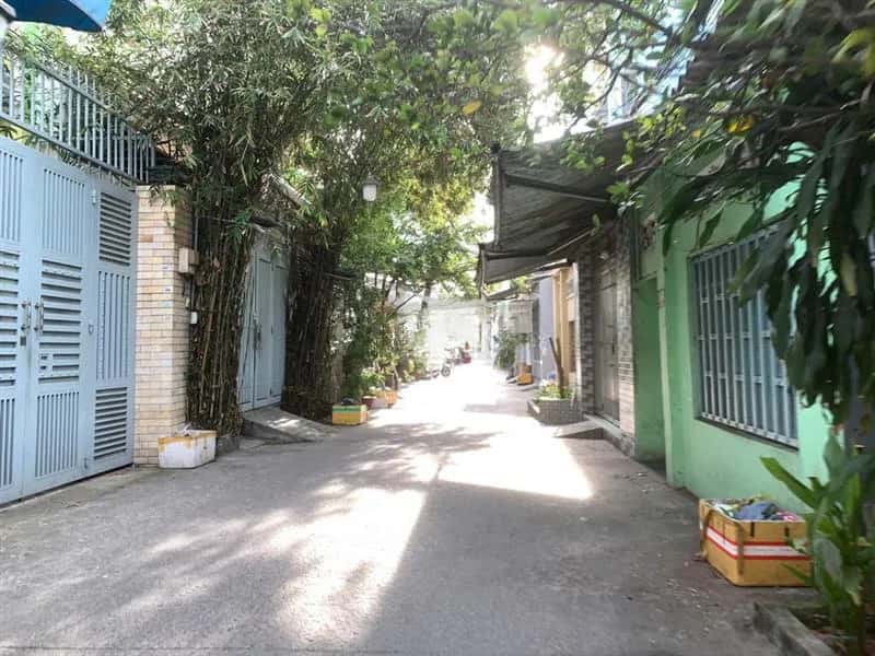 Cho thuê nhà hẻm Chánh Hưng Quận 8, TP.HCM – 3 phòng ngủ, giá 12 triệu