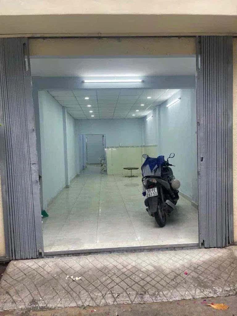 Cho thuê nhà hẻm Cộng Hòa Tân Bình, TP.HCM – 4 phòng ngủ, giá 15 triệu