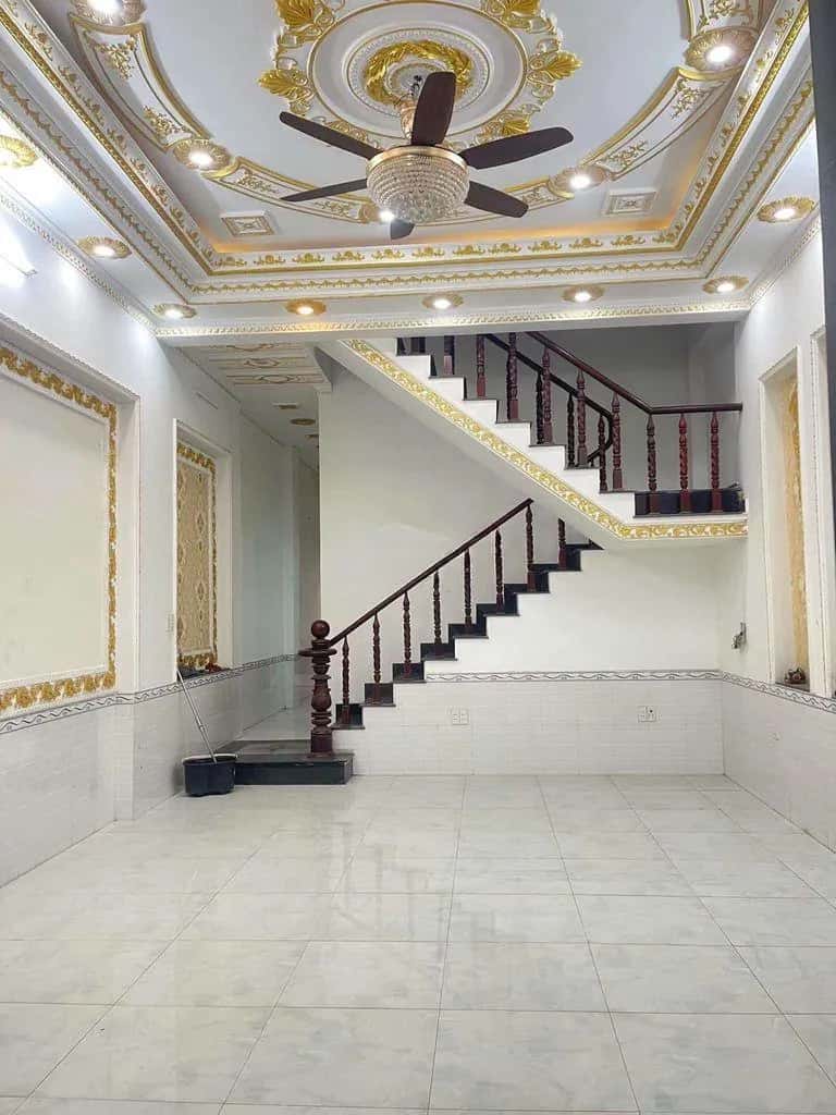 Cho thuê nhà hẻm Thành phố Dĩ An, Bình Dương – 4 phòng ngủ, giá 7 triệu
