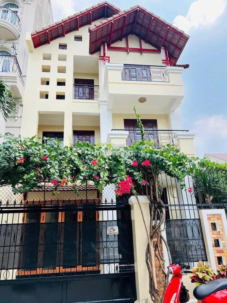Cho thuê nhà hẻm Đường Số 12 Quận 7, TP.HCM – 6 phòng ngủ, giá 40 triệu