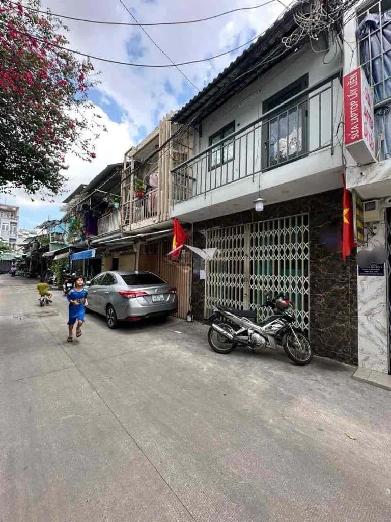 Cho thuê nhà hẻm Nguyễn Tất Thành Quận 4, TP.HCM – 1 phòng ngủ, giá 9 triệu