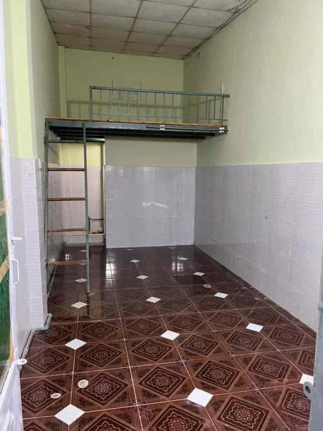 Cho thuê phòng trọ Trường Chinh Tân Phú, TP.HCM – 2 phòng ngủ, giá 2.4 triệu