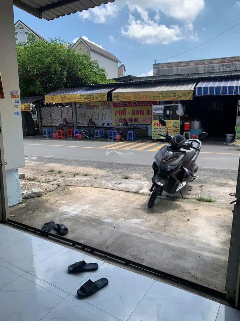 Cho thuê nhà mặt tiền Tân Xuân 1 Huyện Hóc Môn, TP.HCM – 1 phòng ngủ, giá 7 triệu