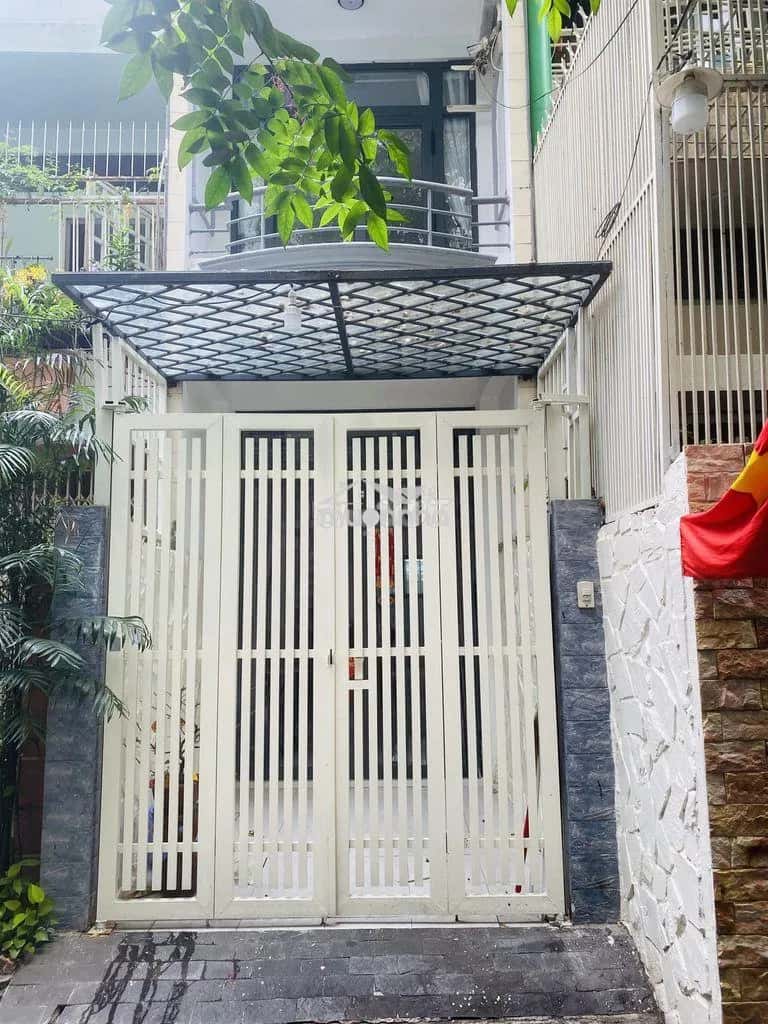 Cho thuê nhà hẻm An Dương Vương Quận 5, TP.HCM – 4 phòng ngủ, giá 17 triệu