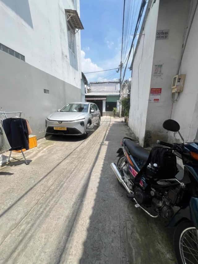 Cho thuê kho, nhà xưởng Quận 12, TP.HCM – giá 9 triệu Cho thuê kho, nhà xưởng Quận 12, TP.HCM – giá 9 triệu
