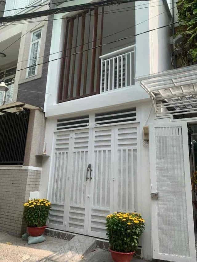 Cho thuê nhà hẻm Trần Ðình Xu Quận 1, TP.HCM – 2 phòng ngủ, giá 16 triệu