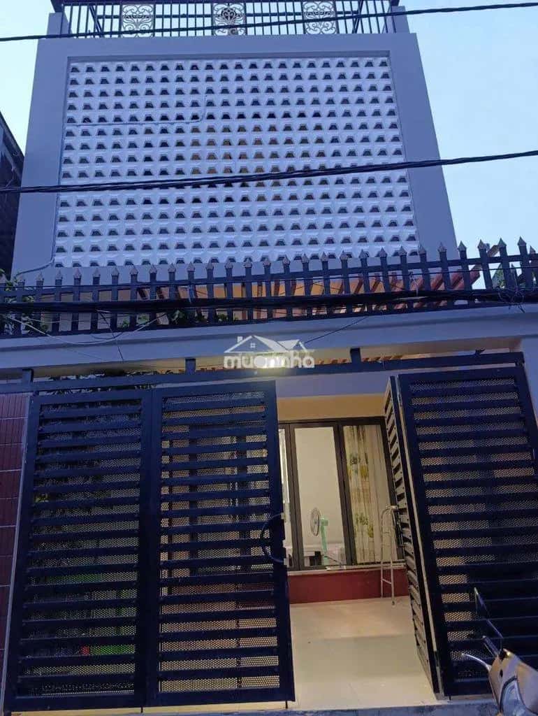 Cho thuê nhà hẻm Phú Thuận Quận 7, TP.HCM – 3 phòng ngủ, giá 16 triệu