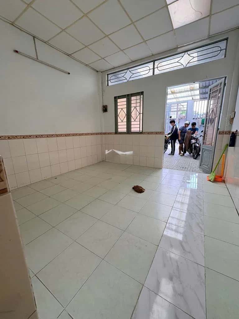Cho thuê nhà hẻm Vĩnh Lộc Huyện Bình Chánh, TP.HCM – 2 phòng ngủ, giá 4 triệu