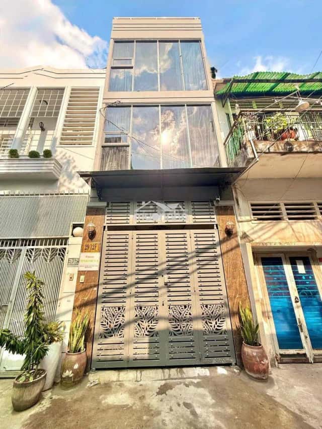 Cho thuê nhà hẻm Đường Đoàn Thị Điểm Quận Phú Nhuận, TP.HCM – 6 phòng ngủ, giá 35 triệu Cho thuê nhà hẻm Đường Đoàn Thị Điểm Quận Phú Nhuận, TP.HCM – 6 phòng ngủ, giá 35 triệu