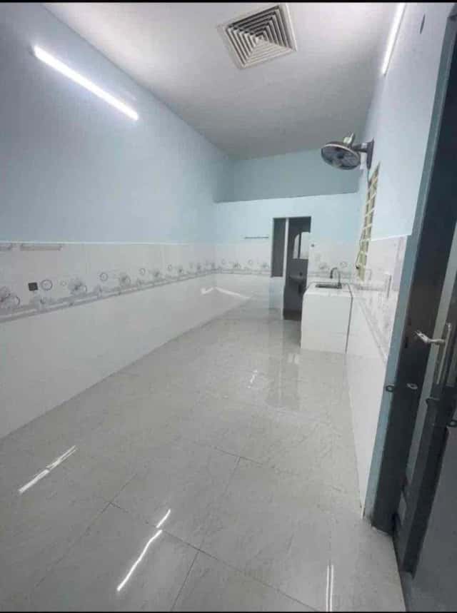Cho thuê nhà hẻm Ung Văn Khiêm Quận Bình Thạnh, TP.HCM – 3 phòng ngủ, giá 12 triệu