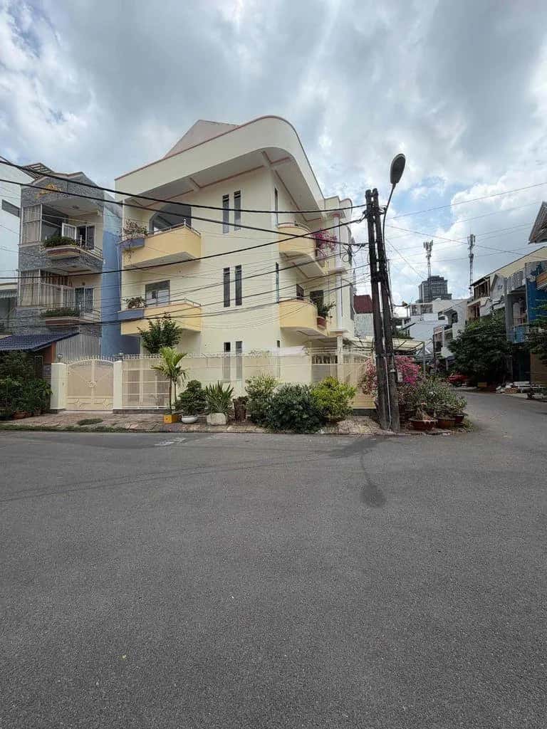 Cho thuê nhà hẻm Ninh Kiều, Cần Thơ – 4 phòng ngủ, giá 27 triệu