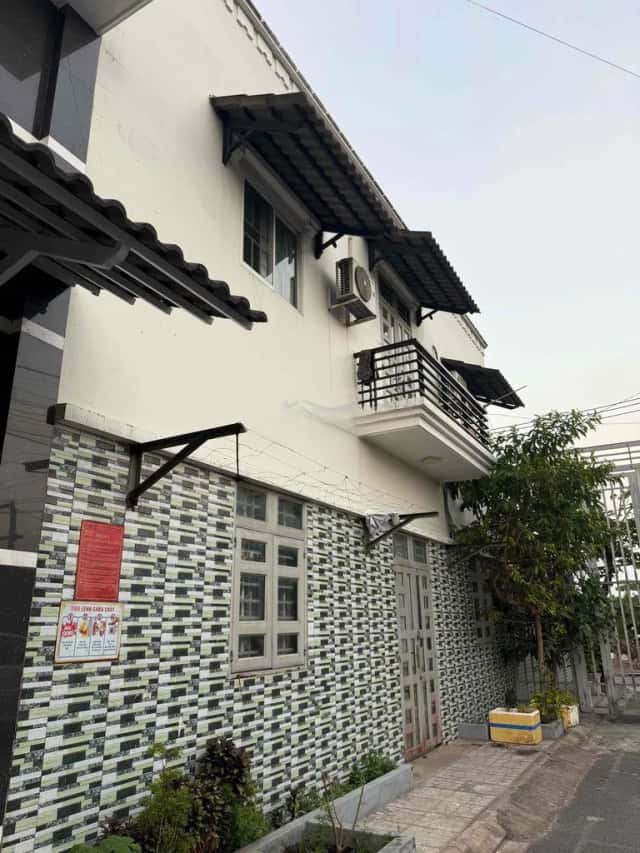 Cho thuê nhà mặt tiền Lê Văn Khương Quận 12, TP.HCM – giá 10 triệu Cho thuê nhà mặt tiền Lê Văn Khương Quận 12, TP.HCM – giá 10 triệu