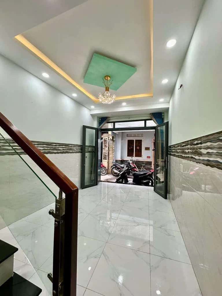 Cho thuê nhà hẻm Nguyễn Hữu Cảnh Bình Thạnh, TP.HCM – 2 phòng ngủ, giá 12 triệu