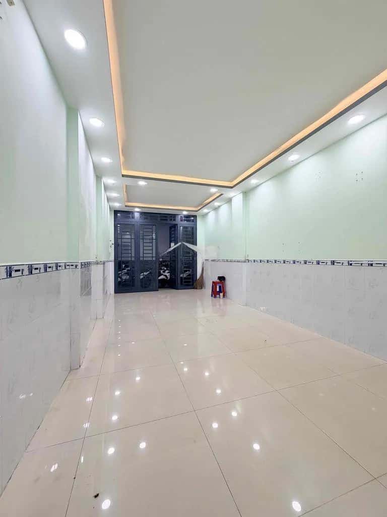 Cho thuê nhà hẻm Thủ Khoa Huân Quận Tân Bình, TP.HCM – 2 phòng ngủ, giá 10.5 triệu