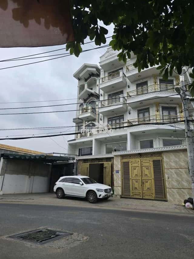 Cho thuê nhà mặt tiền đường số 18B Bình Tân, TP.HCM – 5 phòng ngủ, giá 18 triệu Cho thuê nhà mặt tiền đường số 18B Bình Tân, TP.HCM – 5 phòng ngủ, giá 18 triệu