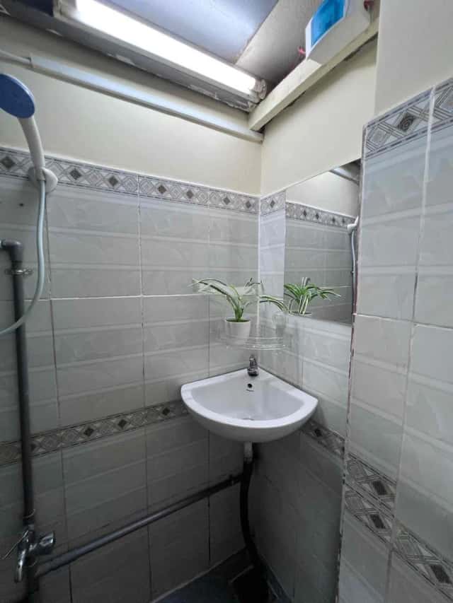 Cho thuê phòng trọ Đường Huỳnh Văn Bánh Quận Phú Nhuận, TP.HCM – 1 phòng ngủ, giá 3.8 triệu
