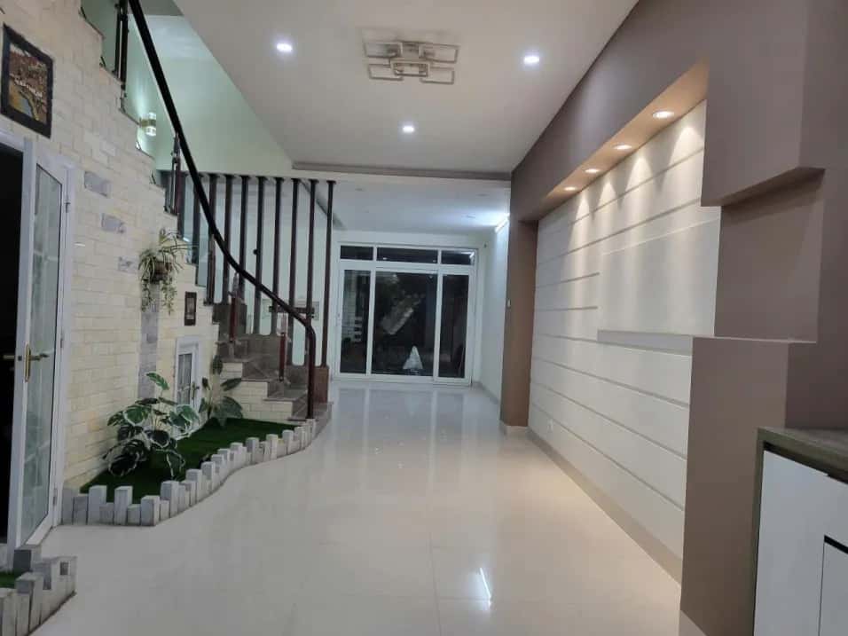 Cho thuê văn phòng Làng Việt Kiều Châu Âu, Khu đô thị Mỗ Lao Hà Đông, Hà Nội – giá 30 triệu