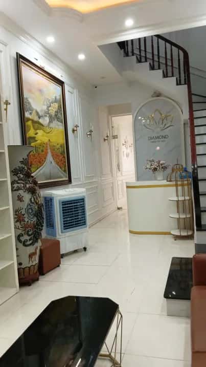 Cho thuê nhà hẻm Ngõ 231 Phố Chùa Bộc Kim Liên, Hà Nội – 8 phòng ngủ, giá 25 triệu