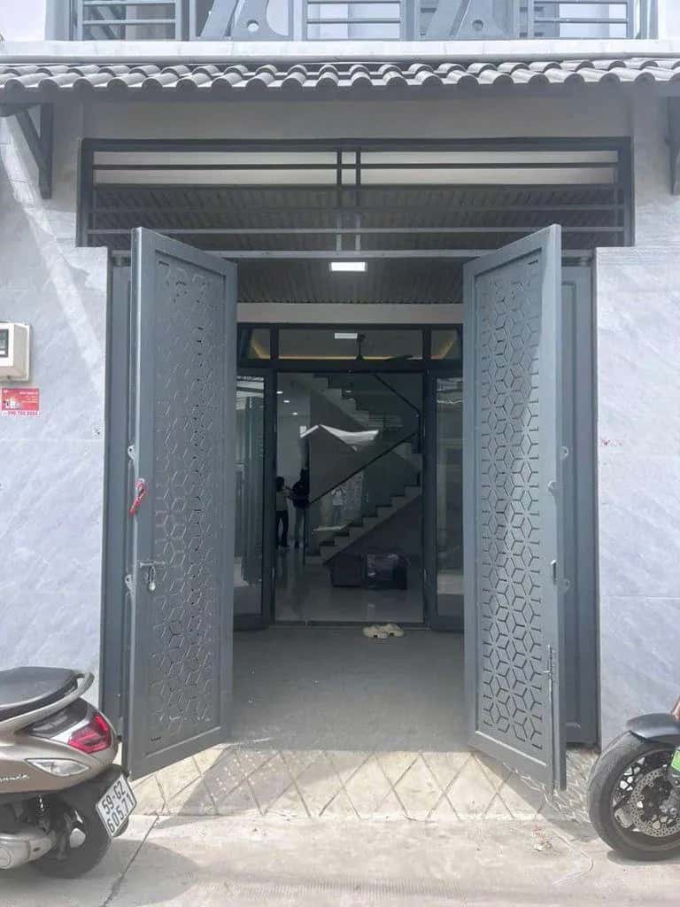 Cho thuê nhà hẻm Hà Huy Giáp Quận 12, TP.HCM – 3 phòng ngủ, giá 9 triệu