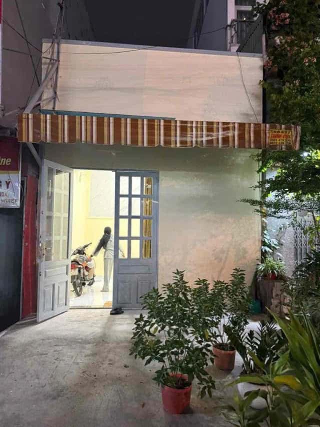 Cho thuê nhà mặt tiền Phạm Văn Vạch Quận Tân Bình, TP.HCM – giá 10 triệu Cho thuê nhà mặt tiền Phạm Văn Vạch Quận Tân Bình, TP.HCM – giá 10 triệu
