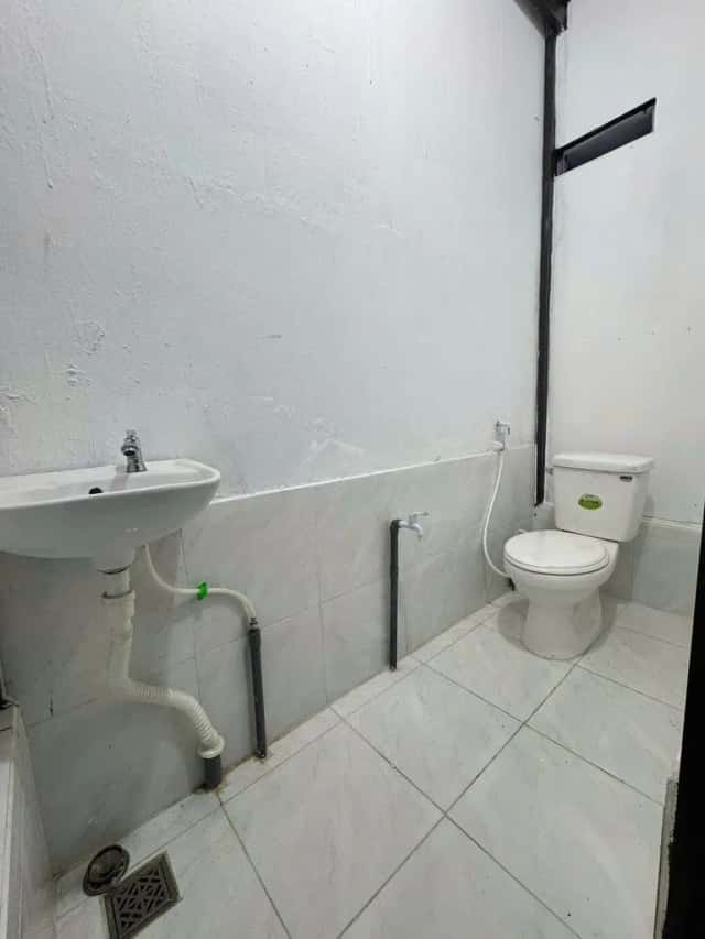 Cho thuê nhà hẻm DC11 Tân Phú, TP.HCM – 6 phòng ngủ, giá 23 triệu Cho thuê nhà hẻm DC11 Tân Phú, TP.HCM – 6 phòng ngủ, giá 23 triệu