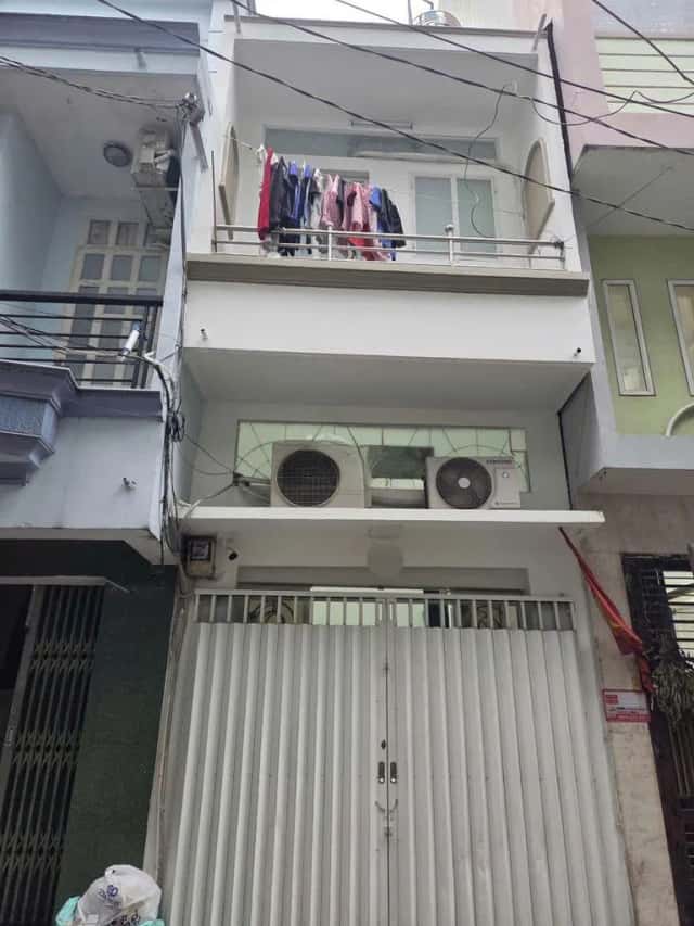 Cho thuê nhà hẻm Vĩnh Hội Quận 4, TP.HCM – 2 phòng ngủ, giá 10 triệu Cho thuê nhà hẻm Vĩnh Hội Quận 4, TP.HCM – 2 phòng ngủ, giá 10 triệu