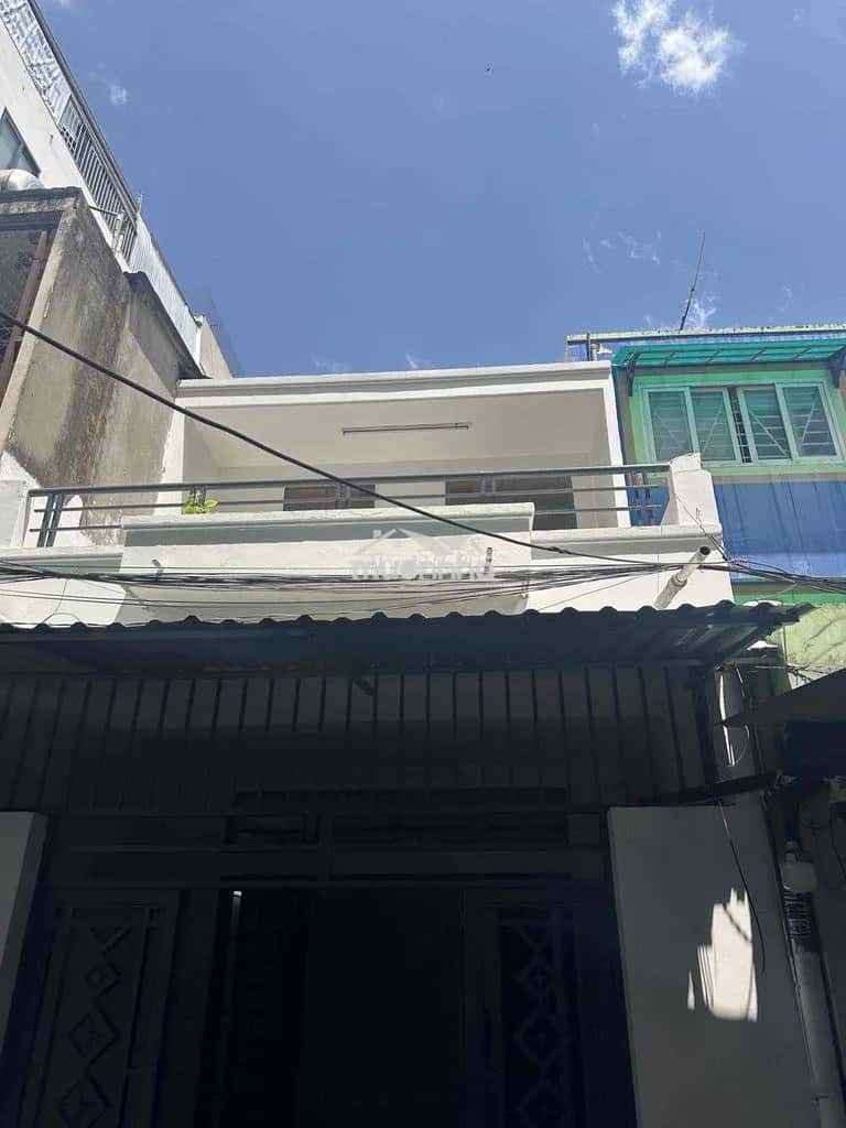Cho thuê nhà hẻm Tân Kỳ Tân Quý Bình Tân, TP.HCM – 2 phòng ngủ, giá 10 triệu