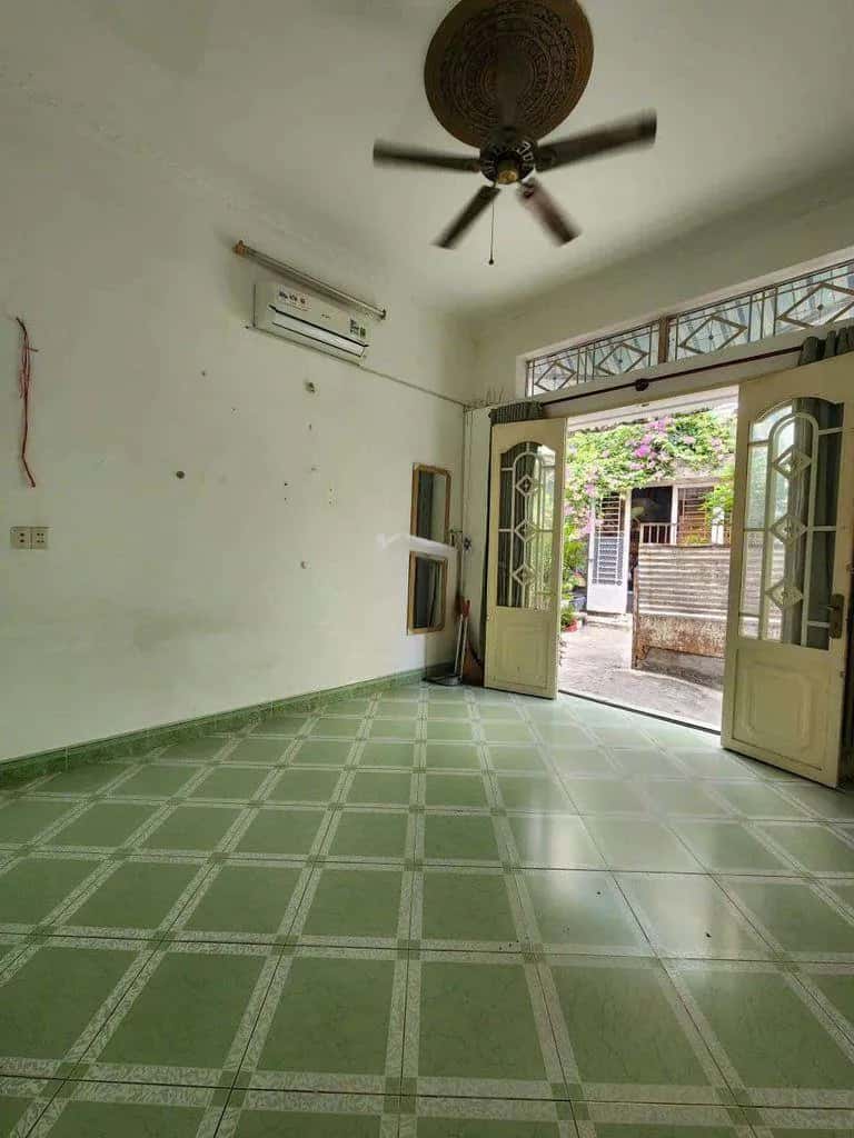 Cho thuê nhà hẻm Võ Duy Ninh Bình Thạnh, TP.HCM – 2 phòng ngủ, giá 10 triệu
