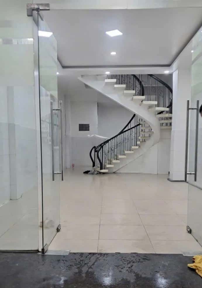 Cho thuê nhà mặt tiền Đường Đào Duy Anh Quận Phú Nhuận, TP.HCM – giá 12 triệu