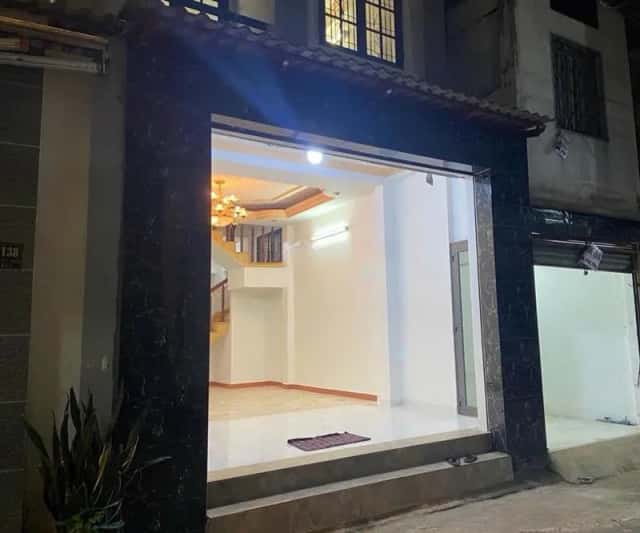 Cho thuê nhà hẻm Lý Thường Kiệt Quận Tân Bình, TP.HCM – 4 phòng ngủ, giá 16 triệu