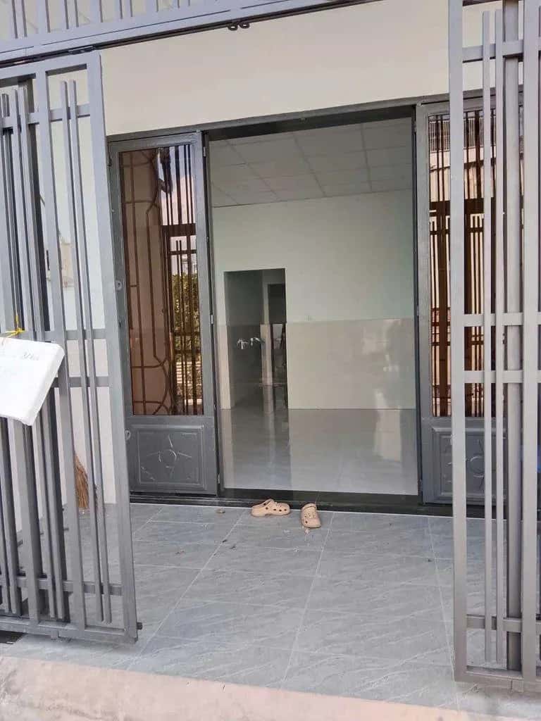 Cho thuê nhà hẻm Thạnh Lộc Quận 12, TP.HCM – 2 phòng ngủ, giá 7 triệu