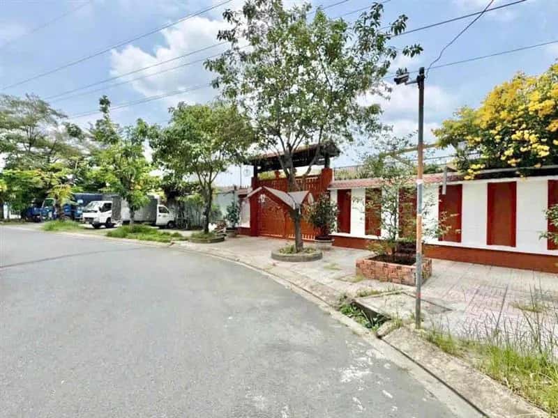 Cho thuê nhà hẻm Gò Ô Môi Quận 7, TP.HCM – 4 phòng ngủ, giá 60 triệu