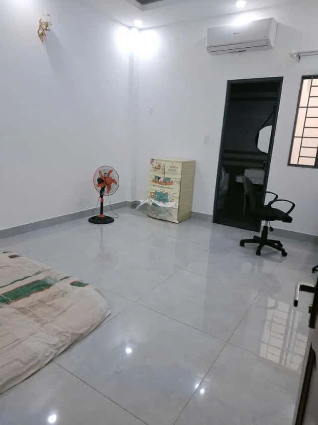 Cho thuê phòng trọ Số 8 Bình Tân, TP.HCM – 1 phòng ngủ, giá 2.5 triệu