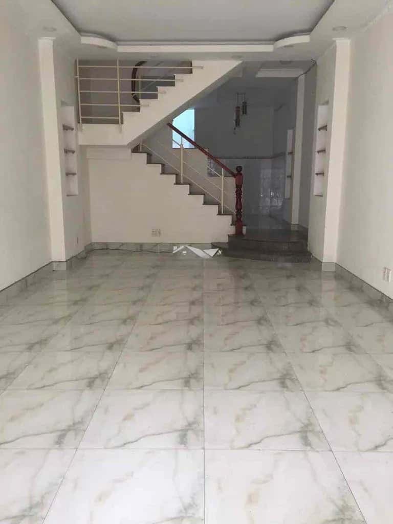 Cho thuê nhà mặt tiền Dương Thiệu Tước Tân Phú, TP.HCM – 4 phòng ngủ, giá 11 triệu