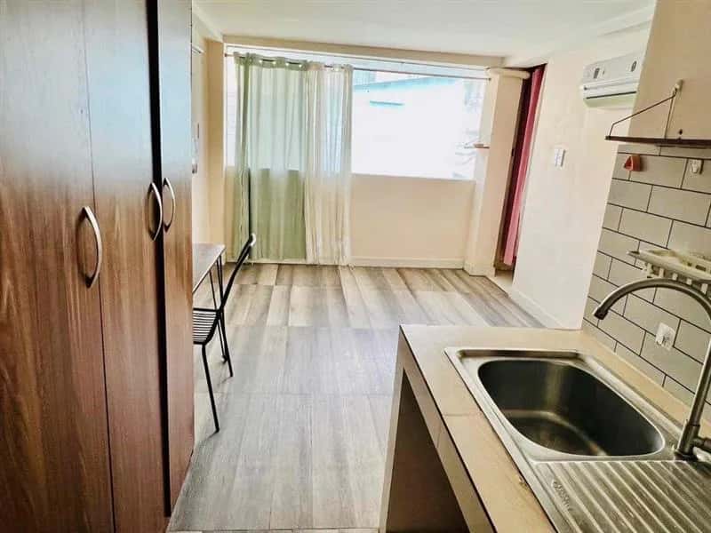 Cho thuê phòng trọ Bến Vân Đồn Quận 4, TP.HCM – 1 phòng ngủ, giá 4 triệu