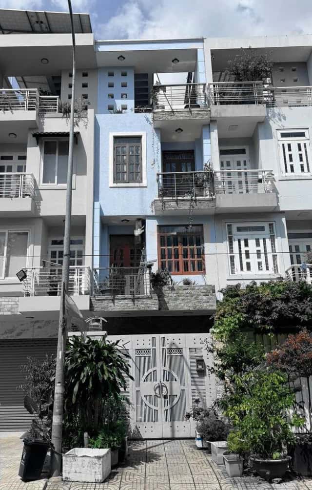 Cho thuê nhà hẻm Bùi Tá Hán Quận 2 cũ, TP. Thủ Đức – 4 phòng ngủ, giá 38 triệu Cho thuê nhà hẻm Bùi Tá Hán Quận 2 cũ, TP. Thủ Đức – 4 phòng ngủ, giá 38 triệu
