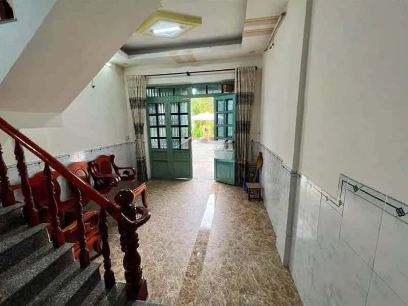 Cho thuê nhà hẻm chợ đầu mối, chợ Đại Hải Hóc Môn, TP.HCM – 2 phòng ngủ, giá 5 triệu