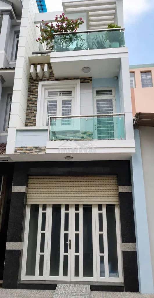 Cho thuê nhà hẻm Đường Lê Thúc Hoạch Quận Tân Phú, TP.HCM – 3 phòng ngủ, giá 18 triệu