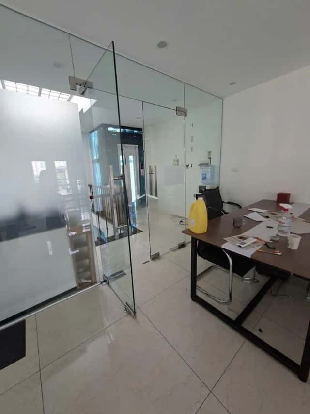 Cho thuê nhà hẻm Lĩnh Nam Hai Bà Trưng, Hà Nội – giá 10 triệu Cho thuê nhà hẻm Lĩnh Nam Hai Bà Trưng, Hà Nội – giá 10 triệu