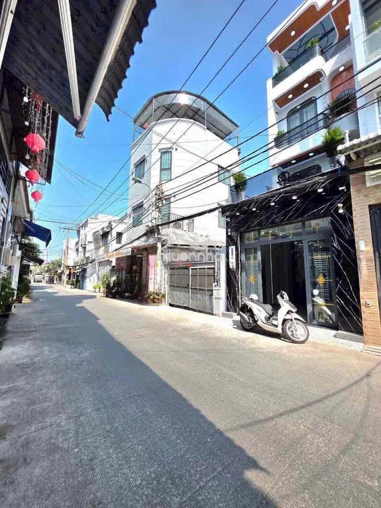 Cho thuê nhà mặt tiền Huỳnh Tấn Phát Huyện Nhà Bè, TP.HCM – giá 5 triệu